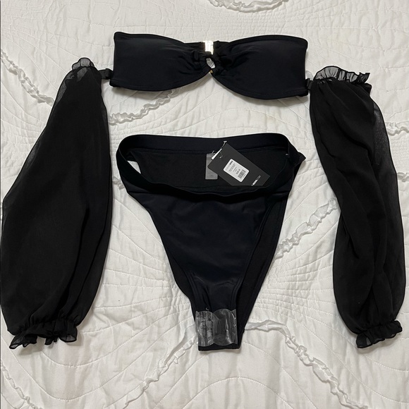 Fashion Nova Spring Vacation Bikini - Picture 2 of 4